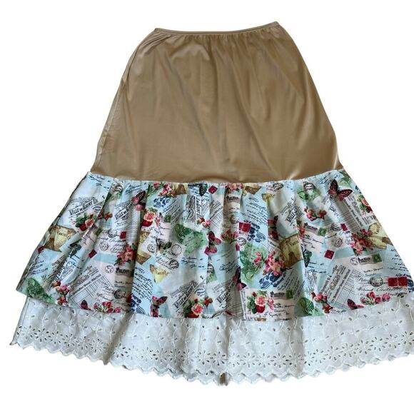 Under Moments Midi Length Skirt Slip Layered Novelty Print Eyelet Hem Boho Retro - Picture 6 of 15